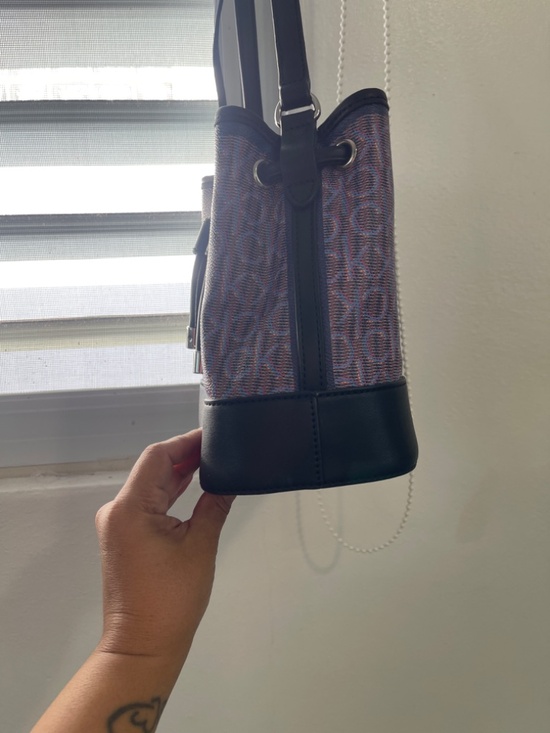 Calvin Klein Drawstring Blue Drawstring Bucket Bag - Picture 6 of 6